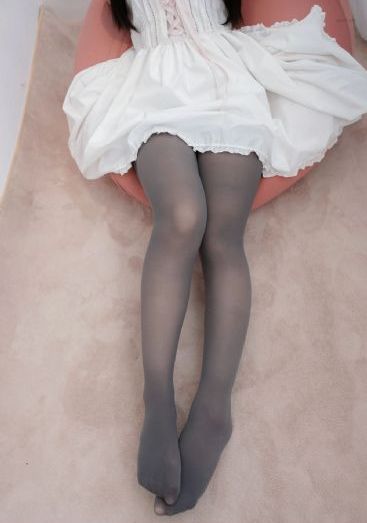 隔壁的女2孩汉字版_超清HD高清在线观看